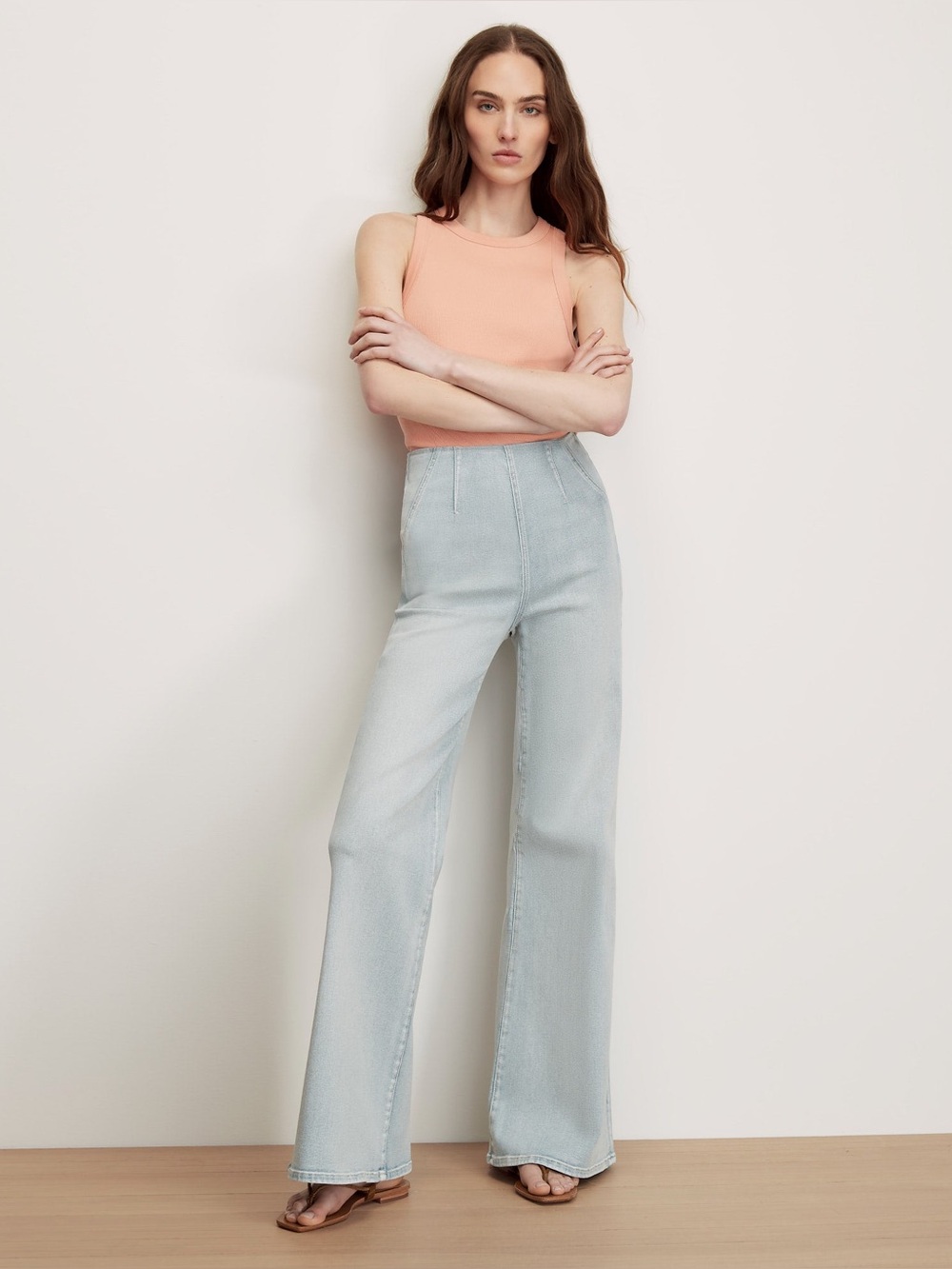 Veronica Beard Joplin Off-Duty Flare Jean – Light Blue | High-Rise Pull-On